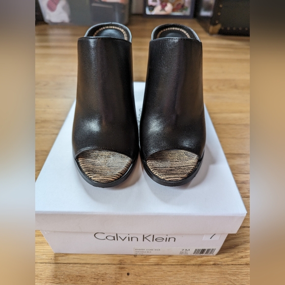 Calvin Klein Leather Heels -- Size 7 -- Never Worn - Picture 2 of 5